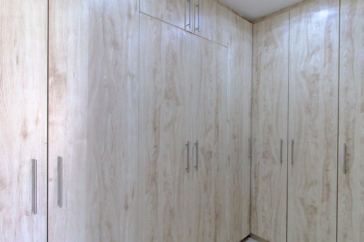 House For Sale in Dennegeur - Photo 5