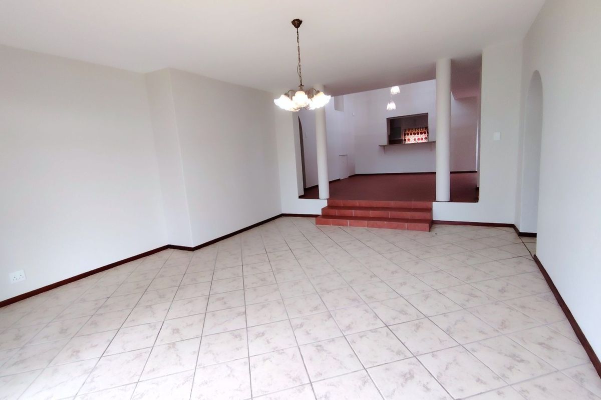 House For Sale in Bayview - Photo 2