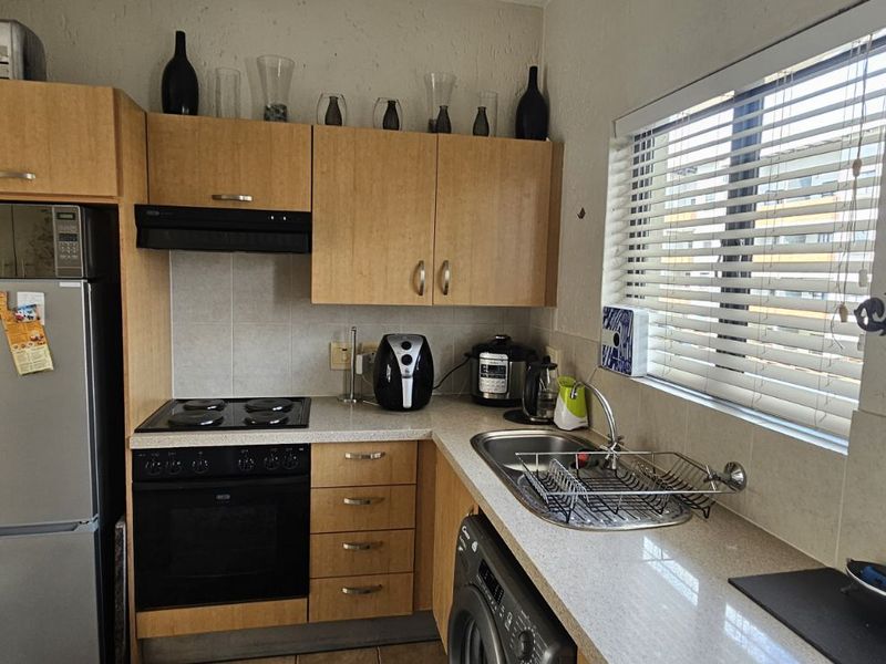 Apartment For Sale in Ferndale - Photo 4