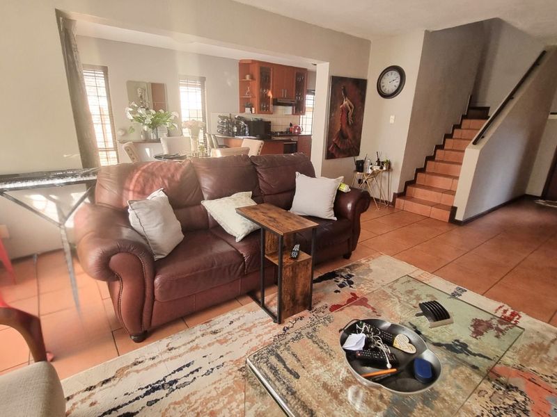 House For Sale in Erand Gardens - Photo 7