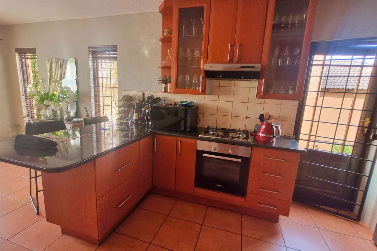 House For Sale in Erand Gardens - Photo 2