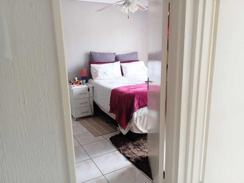 Townhouse For Sale in Georginia - Photo 10