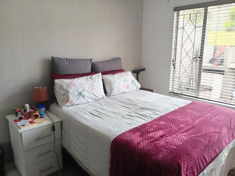 Townhouse For Sale in Georginia - Photo 9