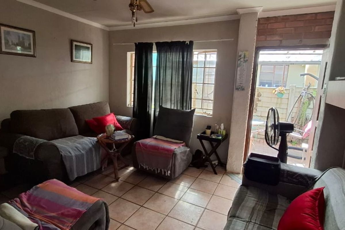 House For Sale in Bendor - Photo 5