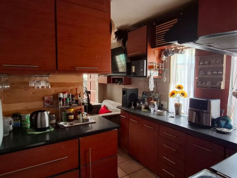 House For Sale in Bendor - Photo 5