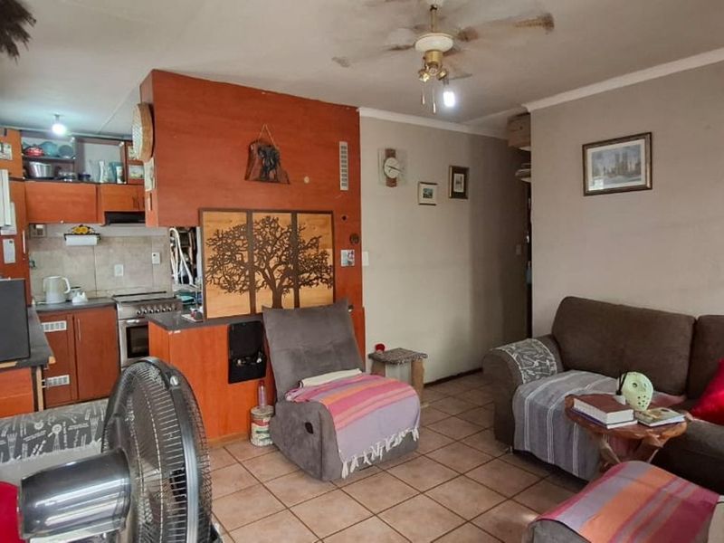 House For Sale in Bendor - Photo 7