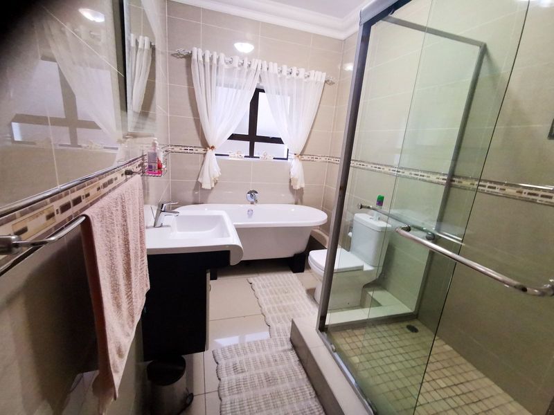 House For Sale in Freeland Park - Photo 10