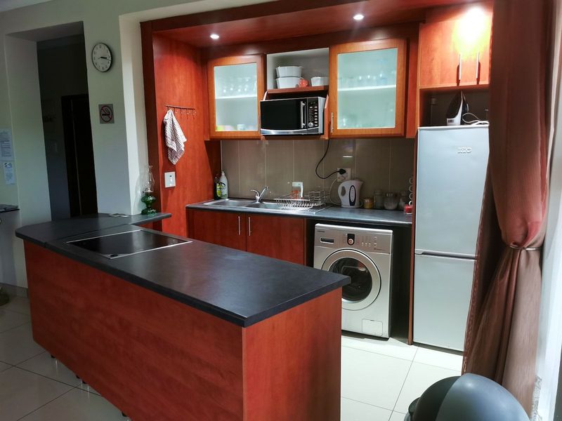 House For Sale in Freeland Park - Photo 3