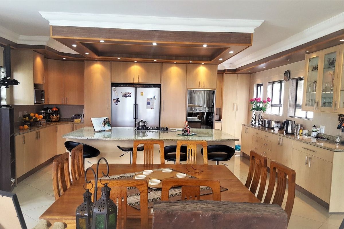 House For Sale in Freeland Park - Photo 4