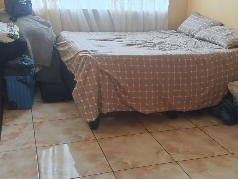 Apartment For Sale in Silverton - Photo 9