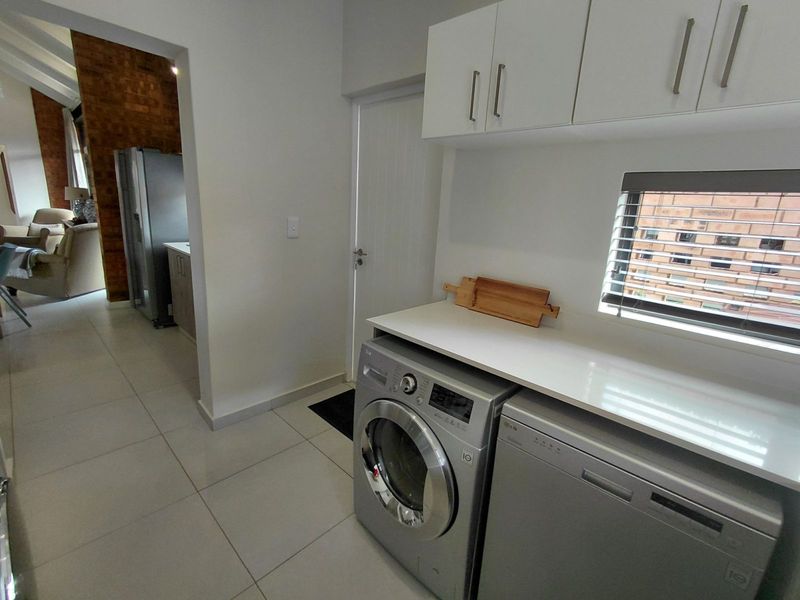 Townhouse For Sale in The Retreat - Photo 10