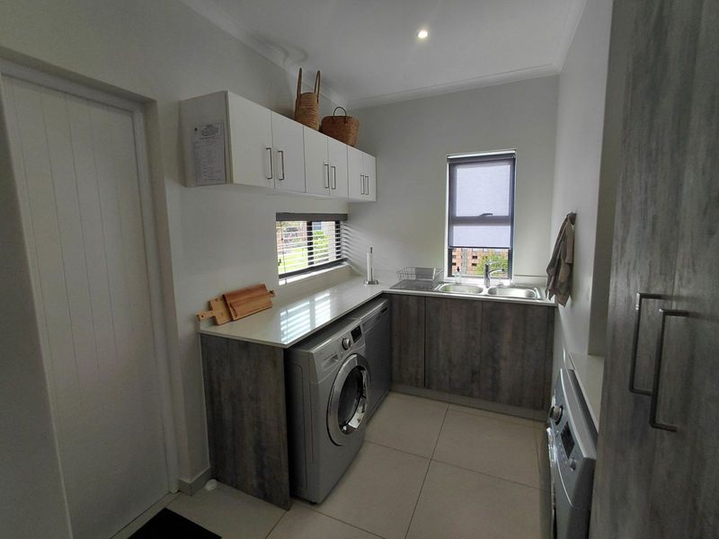 Townhouse For Sale in The Retreat - Photo 8