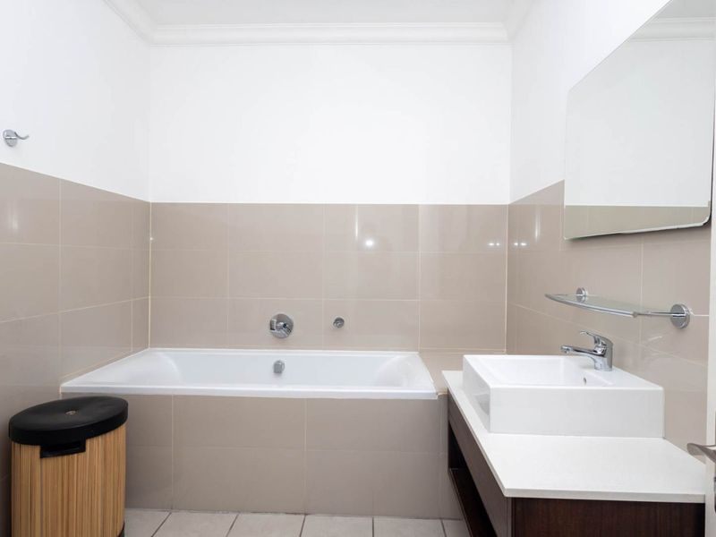 Apartment To Rent in Mountainside - Photo 7