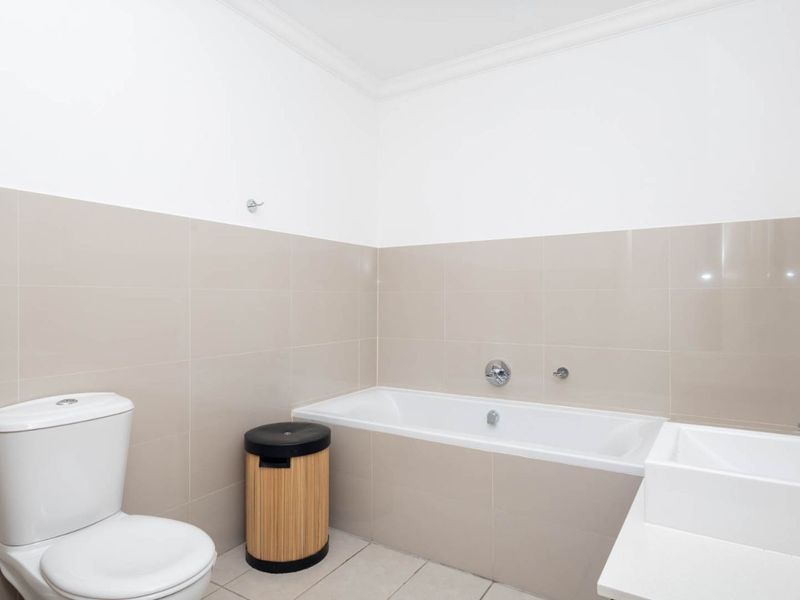 Apartment To Rent in Mountainside - Photo 6