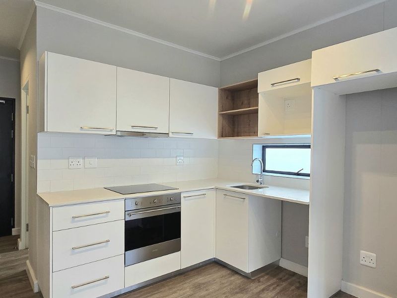 Apartment To Rent in Mossel Bay Central - Photo 3