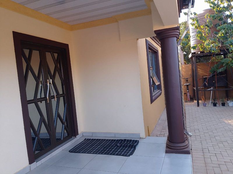 House For Sale in Hammanskraal Central - Photo 7