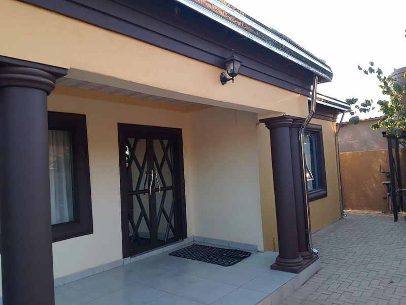 House For Sale in Hammanskraal Central - Photo 6