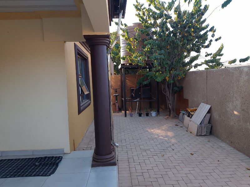 House For Sale in Hammanskraal Central - Photo 9