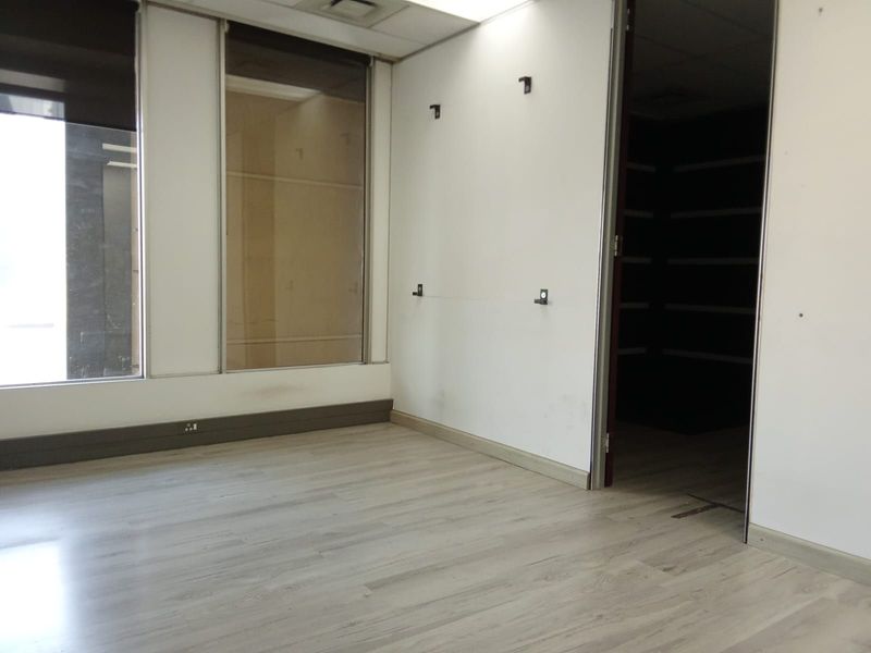 Commercial To Rent in Sandton Central - Photo 6