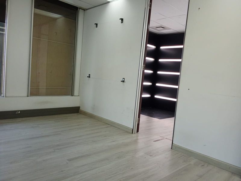 Commercial To Rent in Sandton Central - Photo 8