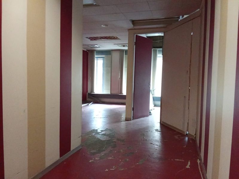 Commercial To Rent in Sandton Central - Photo 8