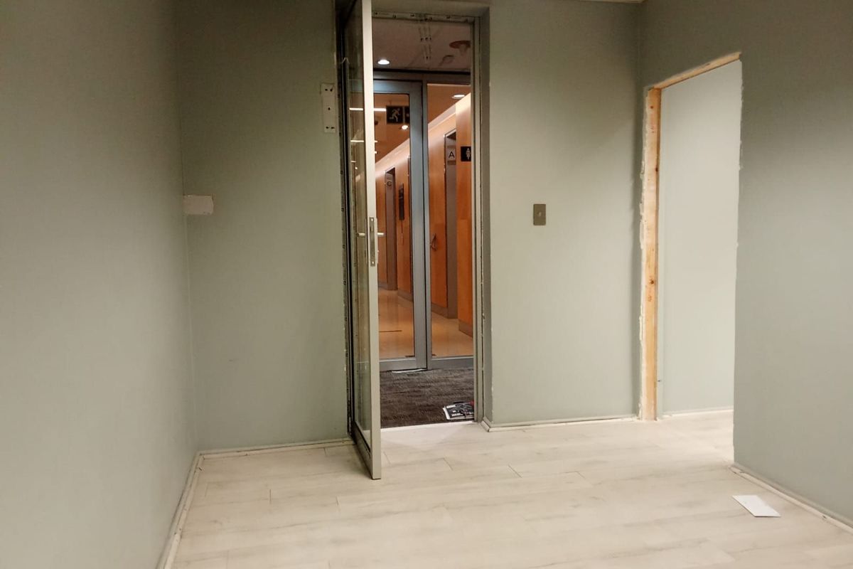 Commercial To Rent in Sandton Central - Photo 4