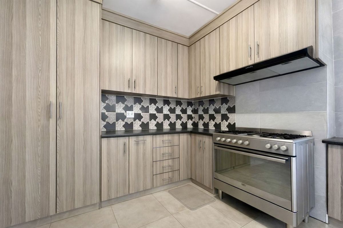 House For Sale in De Bruinpark - Photo 3