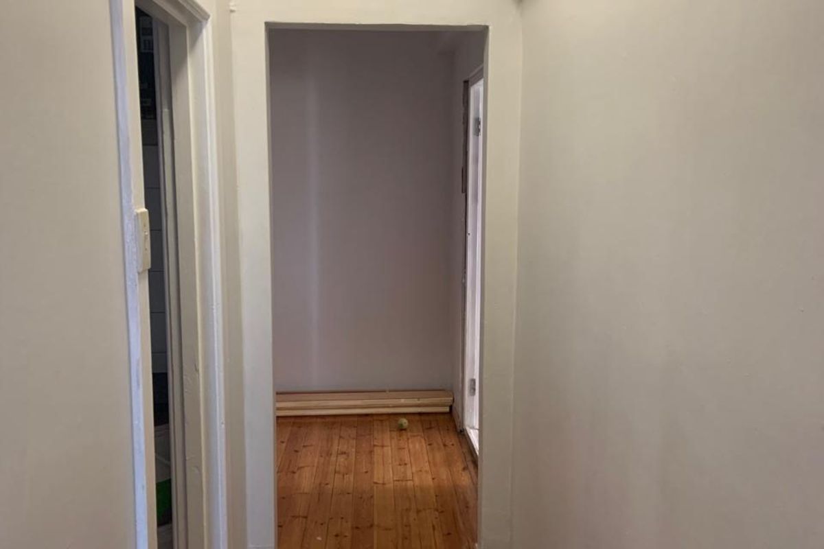 Apartment For Sale in North End - Photo 4