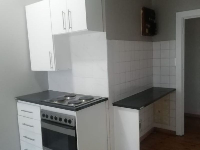 Apartment For Sale in North End - Photo 7