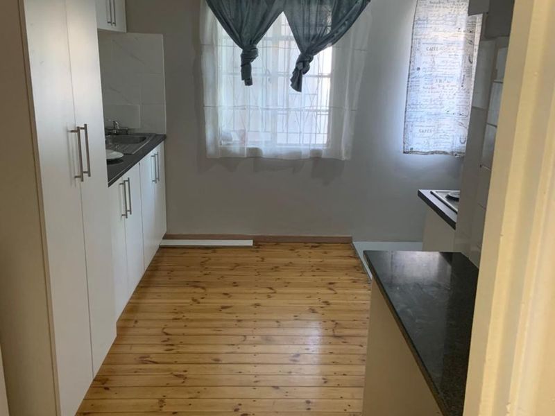 Apartment For Sale in North End - Photo 6