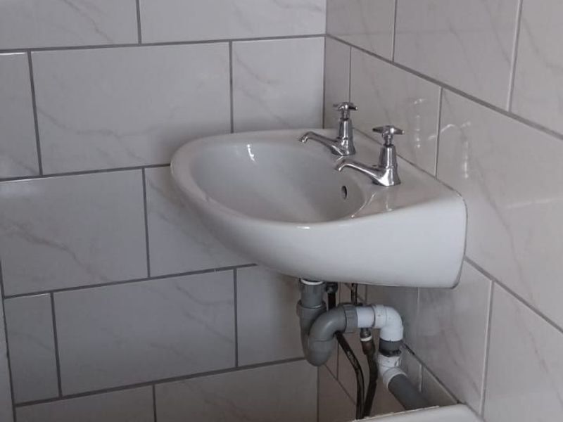 Apartment For Sale in North End - Photo 10