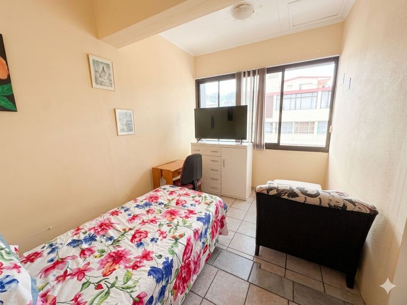 Apartment For Sale in Mossel Bay Central - Photo 4
