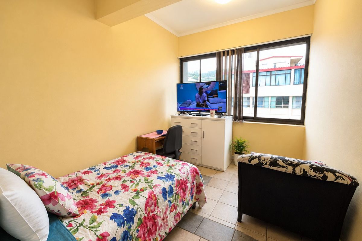 Apartment For Sale in Mossel Bay Central - Photo 5