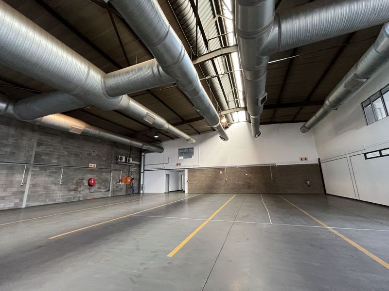 Industrial To Rent in Samrand Business Park - Photo 8