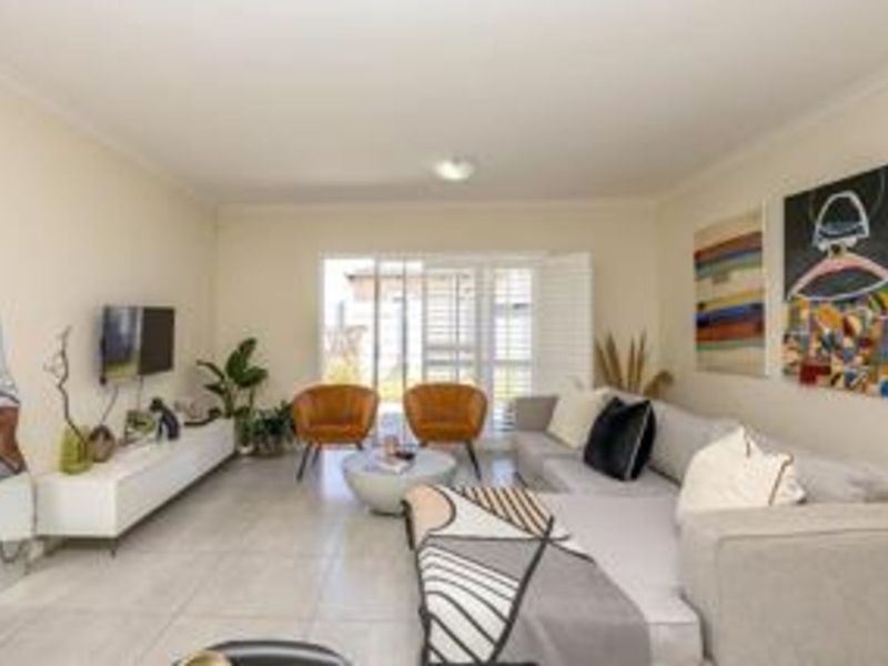 House For Sale in Parklands - Photo 4