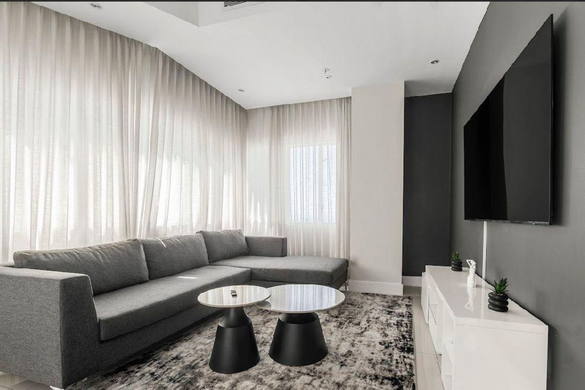 Apartment To Rent in Cape Town City Centre - Photo 3