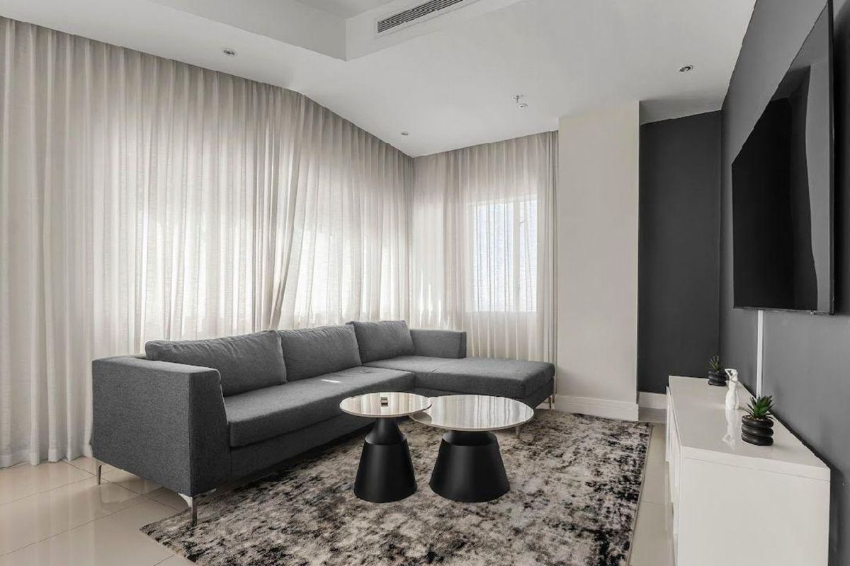 Apartment To Rent in Cape Town City Centre - Photo 5