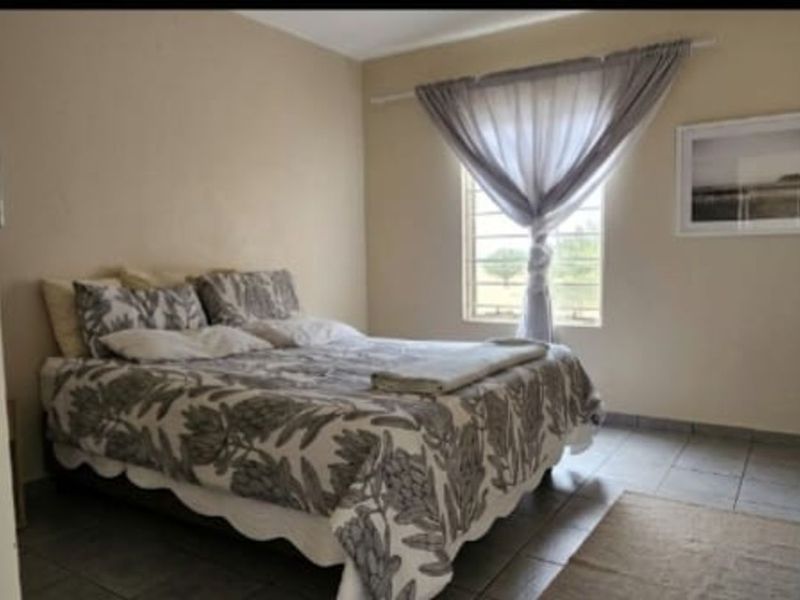 Townhouse To Rent in Weltevreden Park - Photo 7