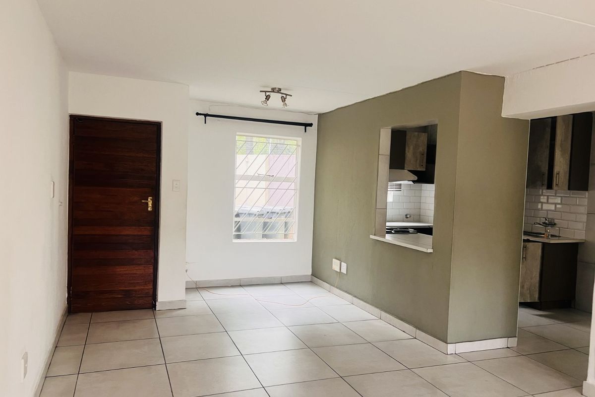 Apartment To Rent in Sandown - Photo 4