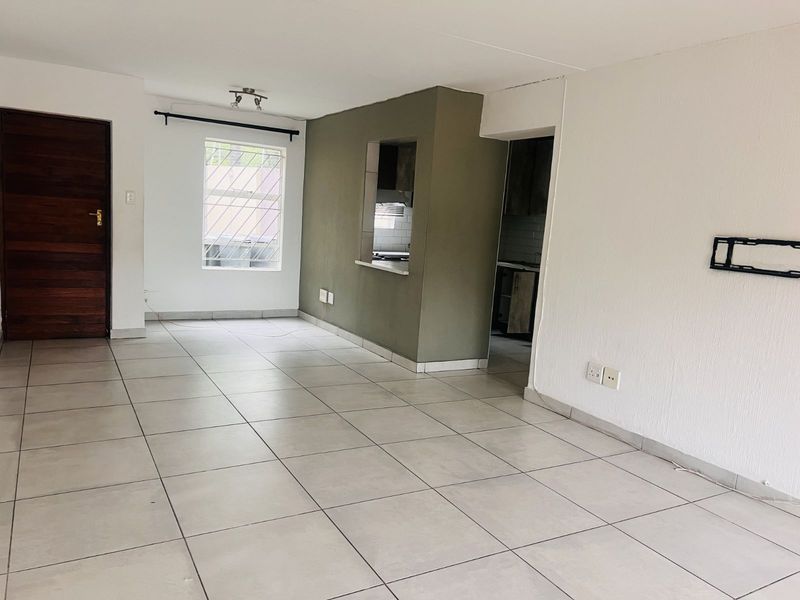 Apartment To Rent in Sandown - Photo 6