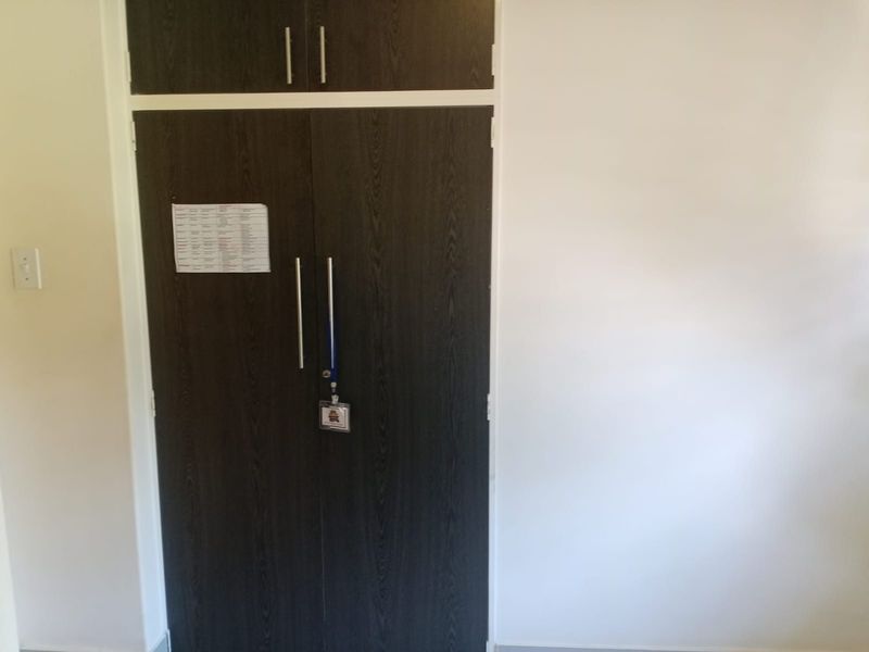 House For Sale in Northcliff - Photo 10