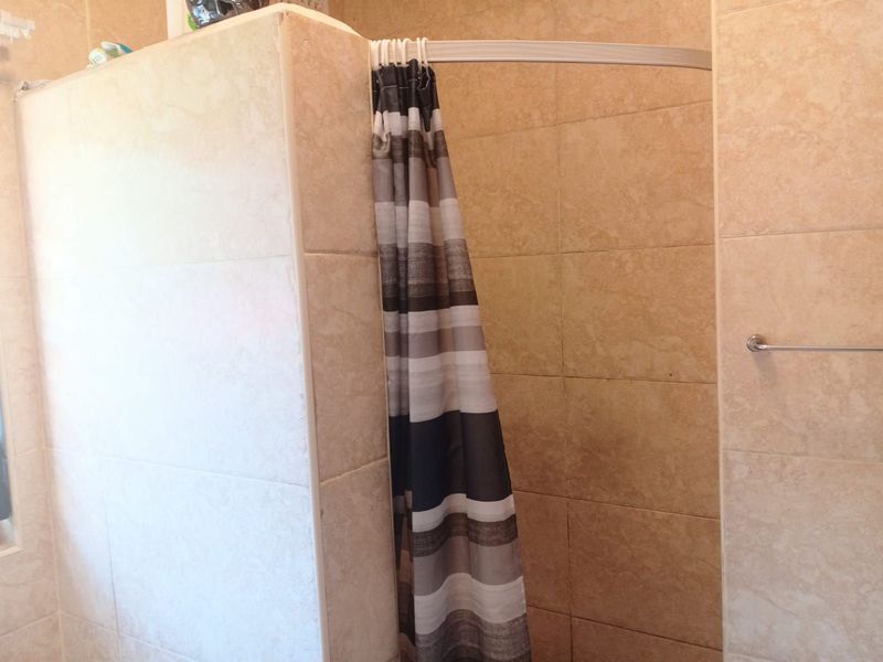 House For Sale in Northcliff - Photo 5