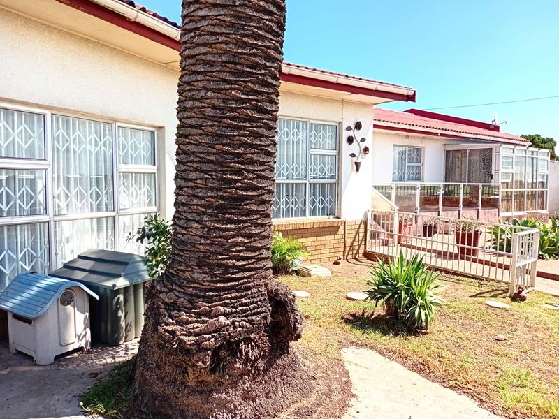 House For Sale in Malabar - Photo 7