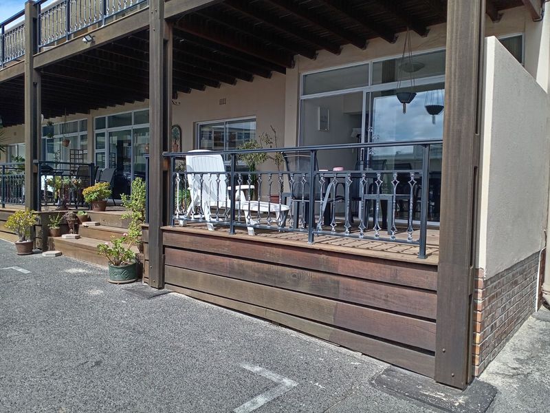 Apartment For Sale in Strand North - Photo 2