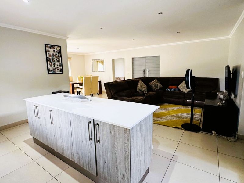 House For Sale in Raslouw - Photo 10