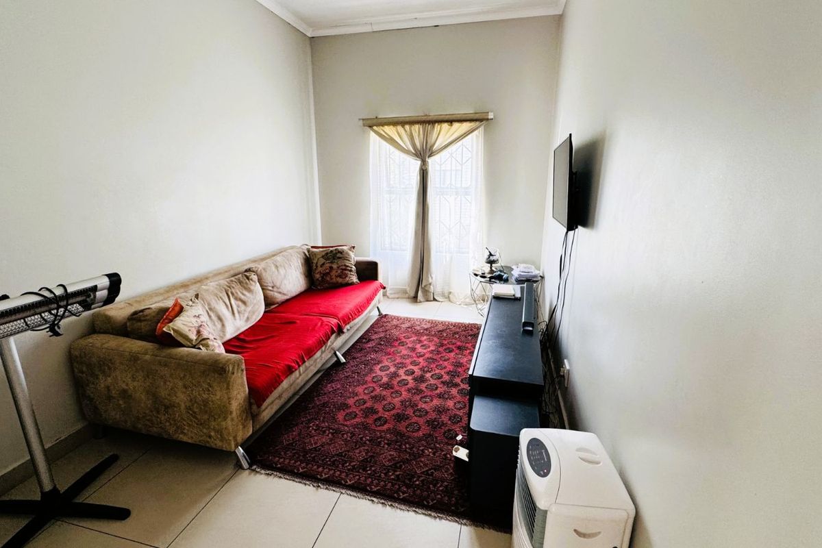 House For Sale in Raslouw - Photo 2