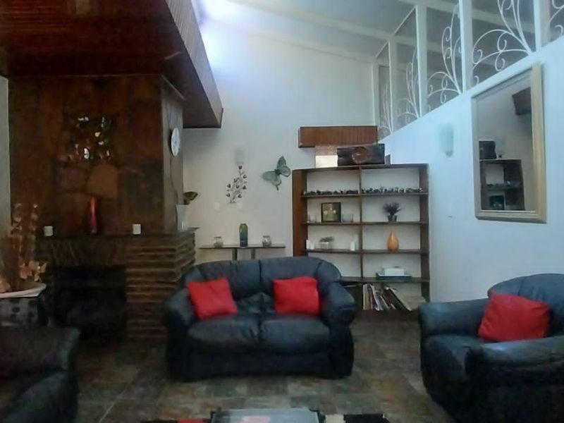 House For Sale in Hadison Park - Photo 4