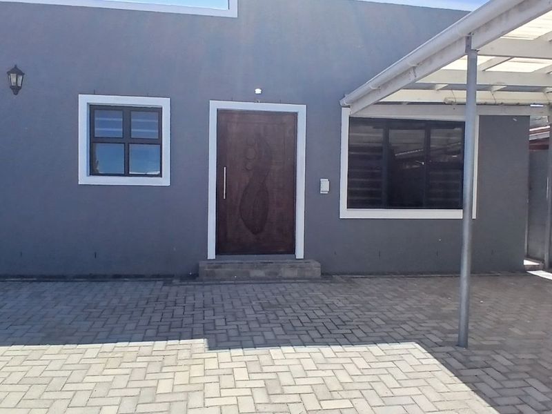 House For Sale in Strandfontein - Photo 8