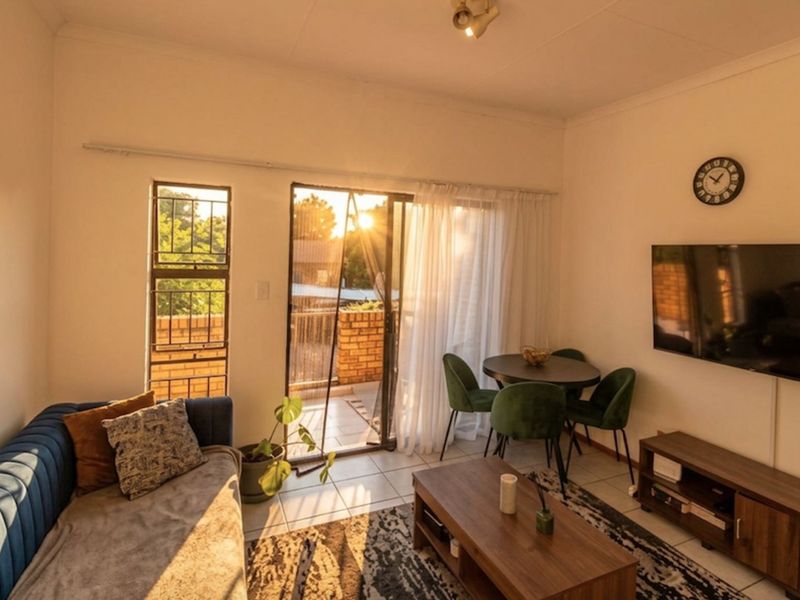 Apartment For Sale in Allen's Nek - Photo 10