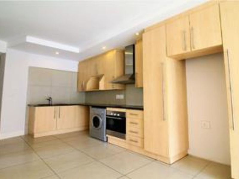 Apartment For Sale in Sandton Central - Photo 7